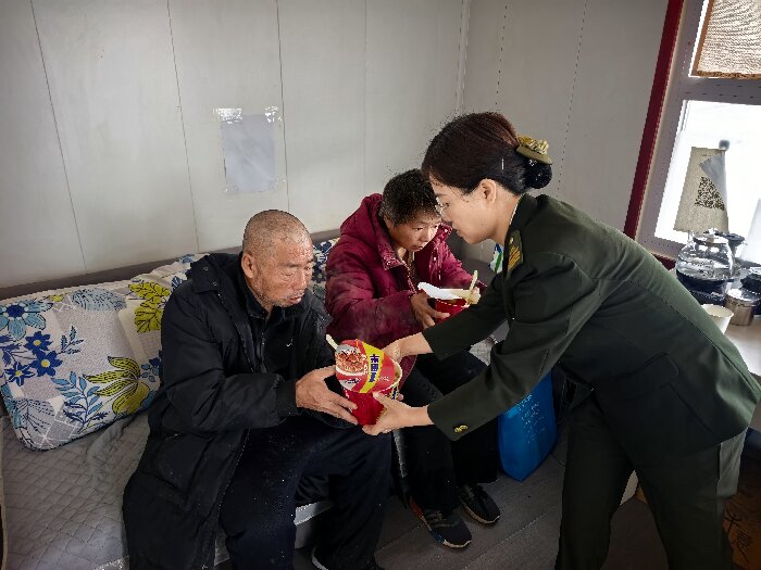 微信图片_20251011113049.jpg 微信图片_20251011113049.jpg