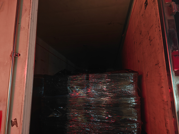 20260114-2望都收费站严格执行绿通核检规范 精准追缴容积荷载不达标车辆 (1).jpg